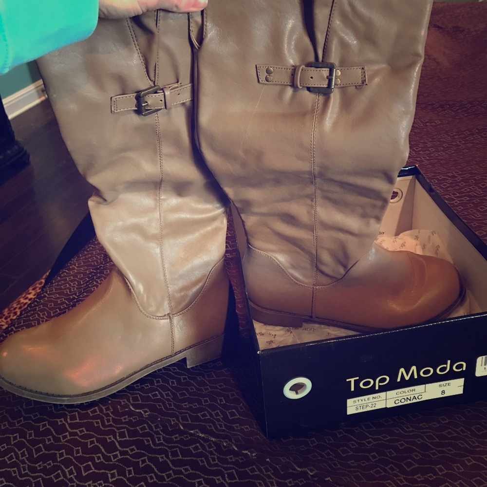Top Moda Conan Boots size 8